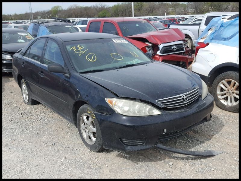 05 toyota Camry for Sale