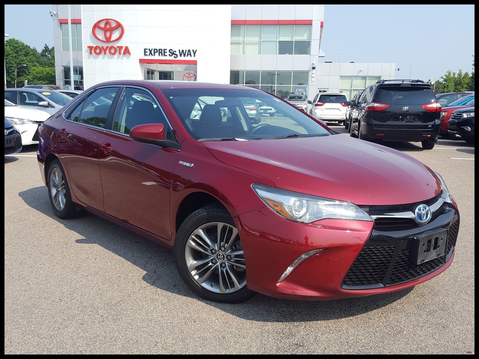 Certified Pre Owned 2015 Toyota Camry Hybrid SE