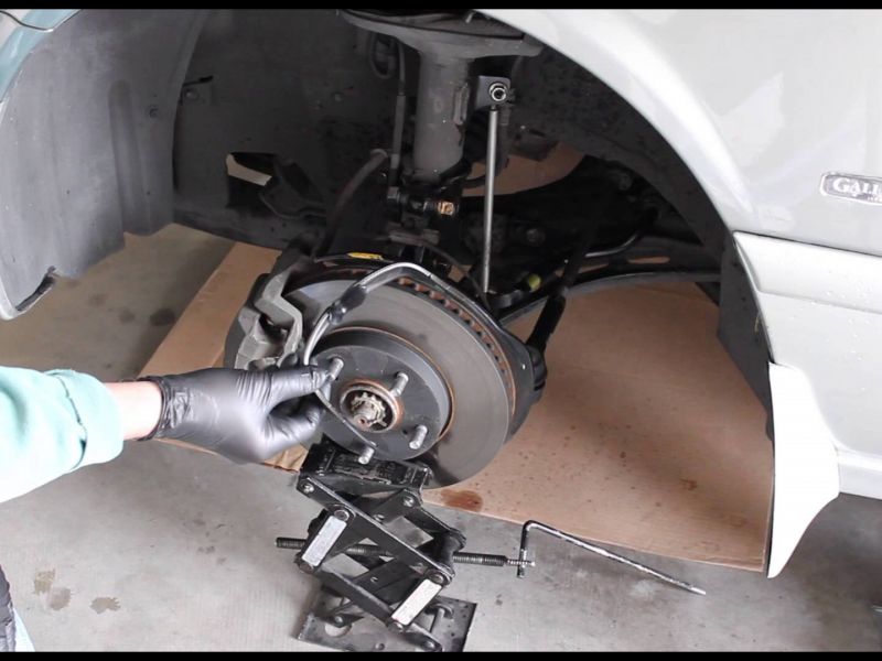 1998 toyota Camry Struts Replacement