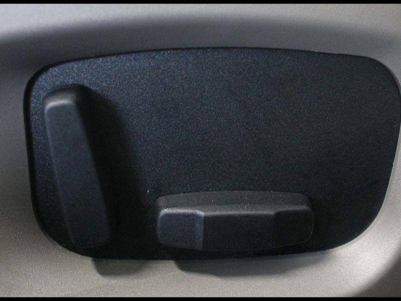 1999 toyota Camry Door Handle