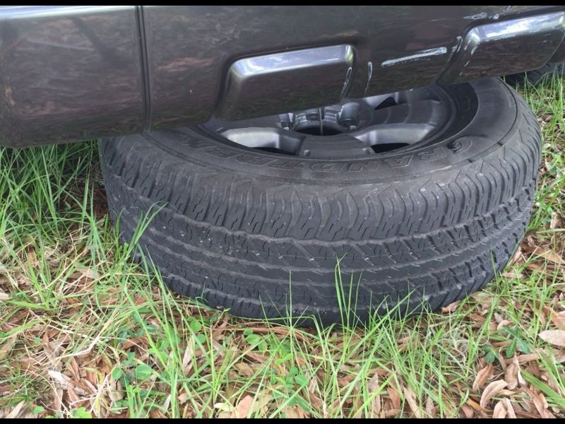 2000 toyota Tundra Spare Tire Removal