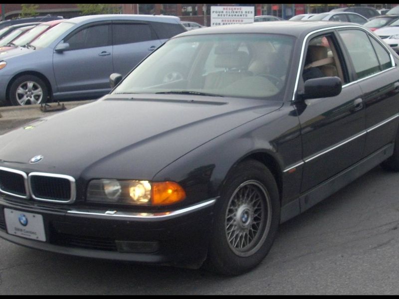 2001 Bmw 740il Specs