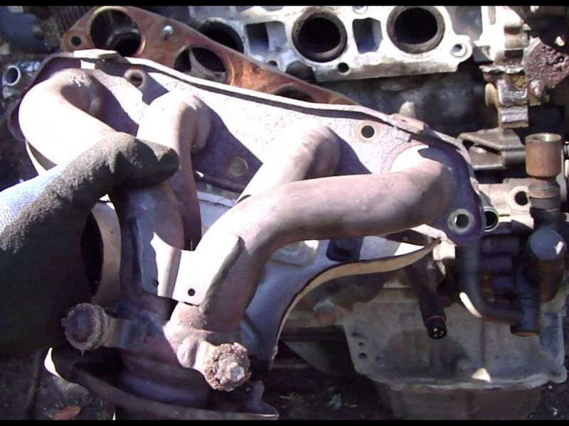 2002 toyota Tundra Exhaust Manifold Replacement