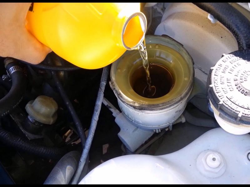 2005 toyota Camry Brake Fluid Type