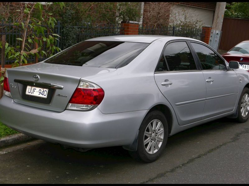 2005 toyota Camry Tail Light