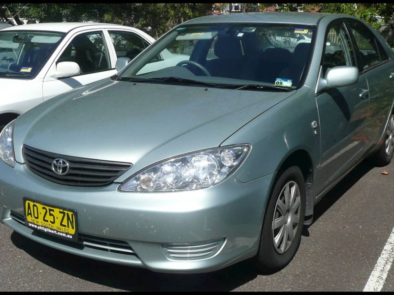 2006 toyota Camry Grill