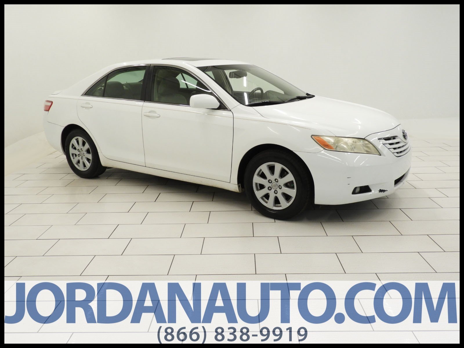 Pre Owned 2007 Toyota Camry XLE