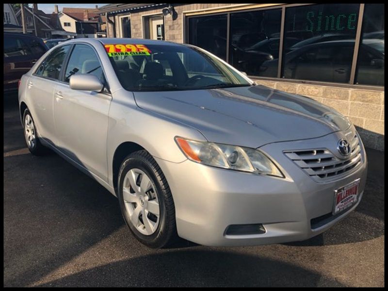 2008 toyota Camry Rim Size