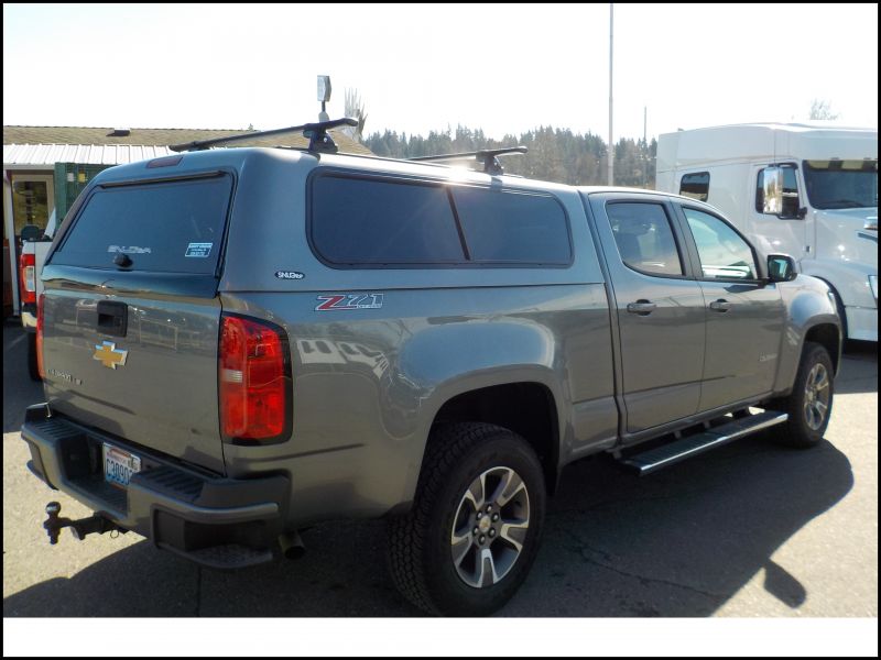 2008 toyota Tundra Camper Shell