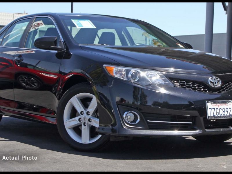 2009 toyota Camry Hybrid Blue Book