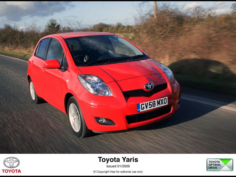 2009 toyota Yaris Hatchback Owners Manual