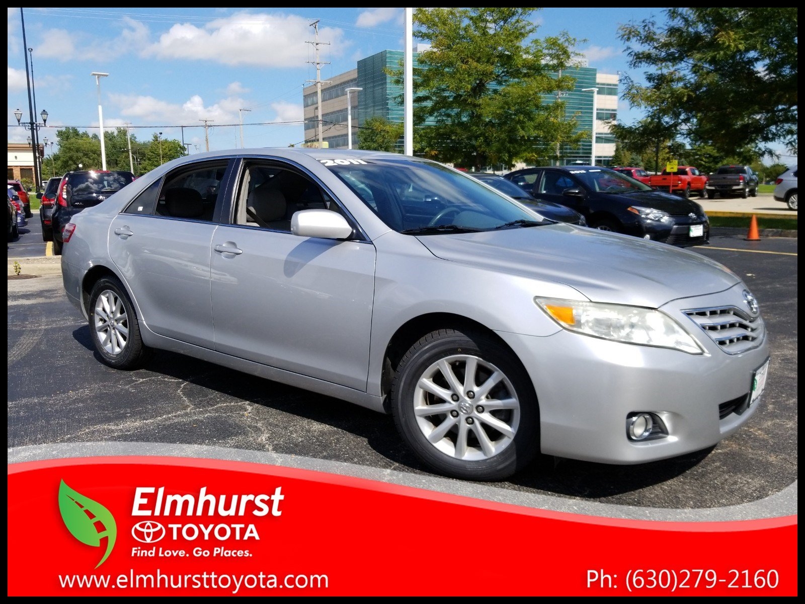 Pre Owned 2011 Toyota Camry XLE