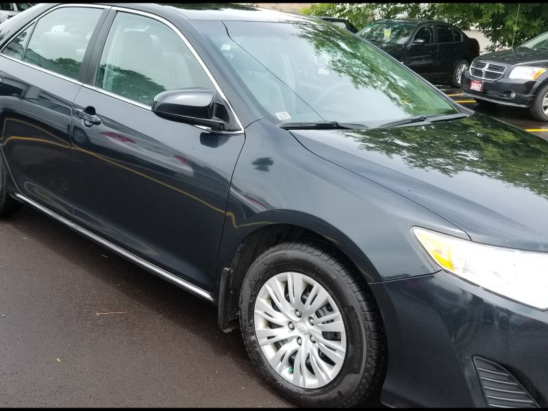 2012 toyota Camry Windshield Wiper Replacement