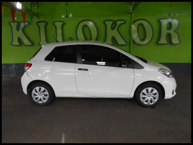 2012 toyota Yaris Oil Type