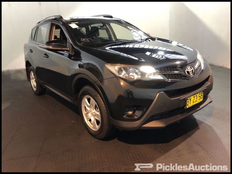 2014 toyota Rav4 Xle Reviews