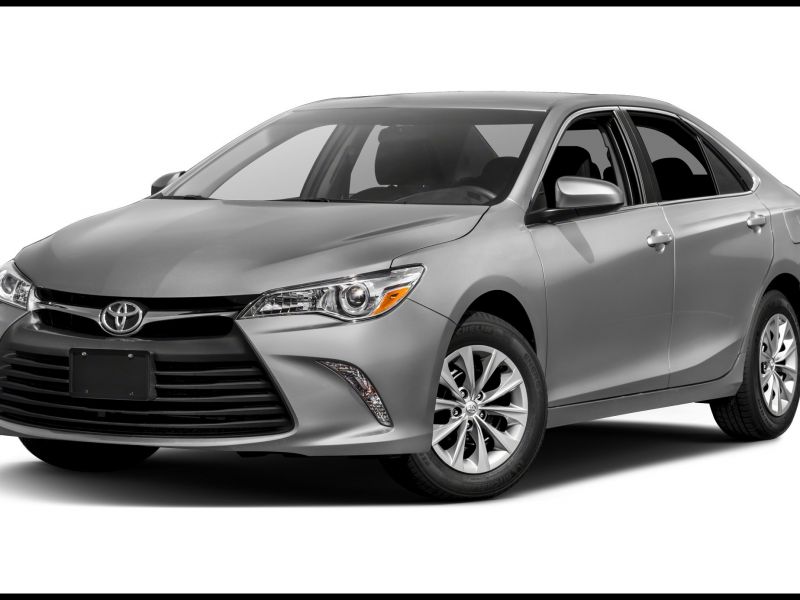 2016 toyota Camry Se Review