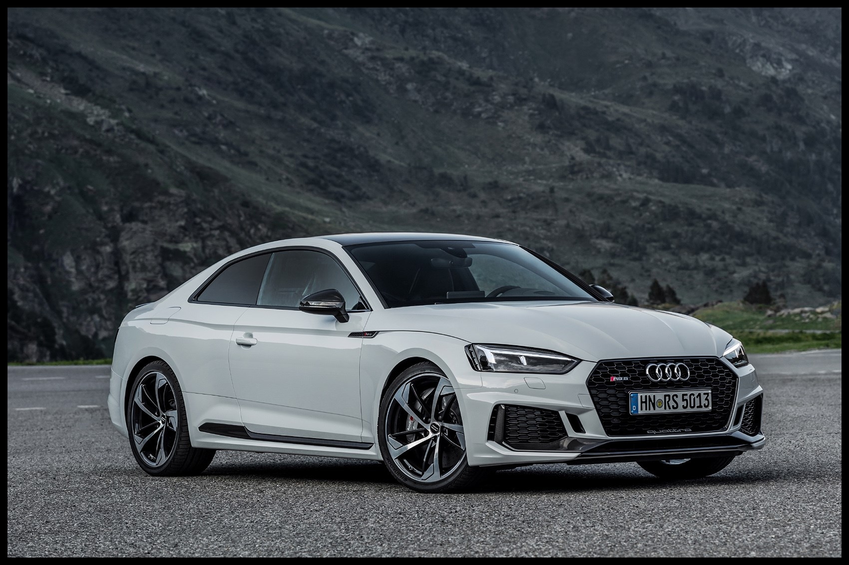 Audi RS5 2017 driving rear Audi RS5 2017 review