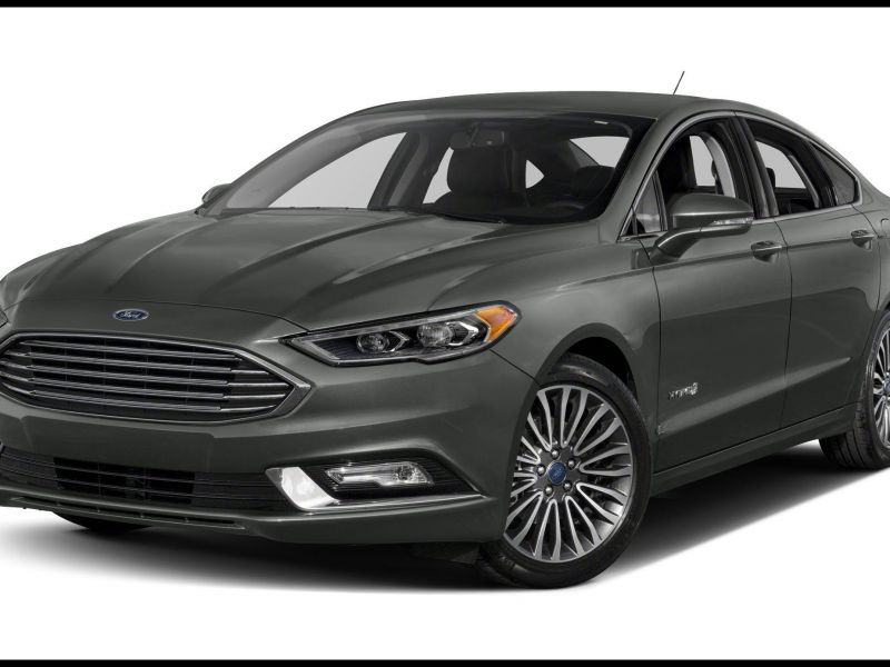 2017 ford Fusion Hybrid Vs toyota Camry Hybrid