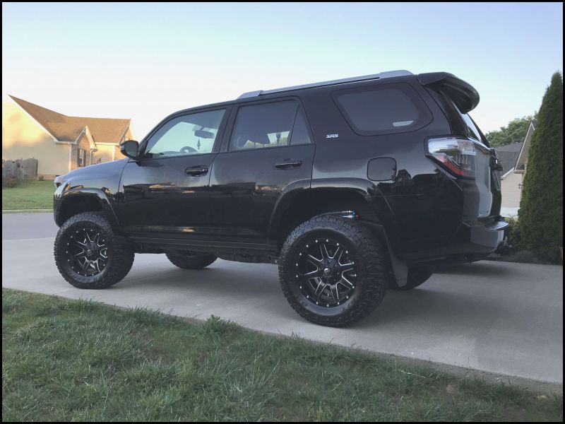 2017 toyota 4runner Limited Lifted