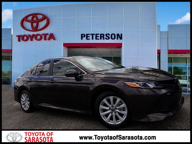 2018 toyota Camry Brownstone