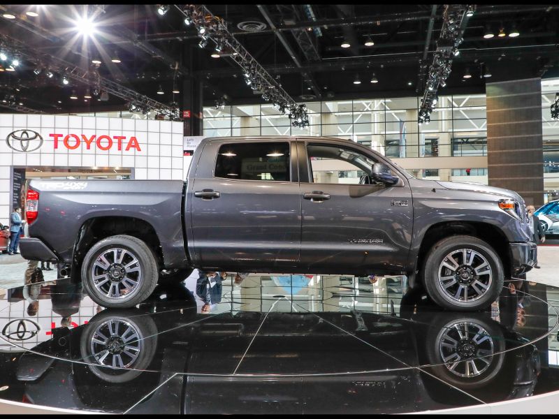 2018 toyota Tundra Spy Photos