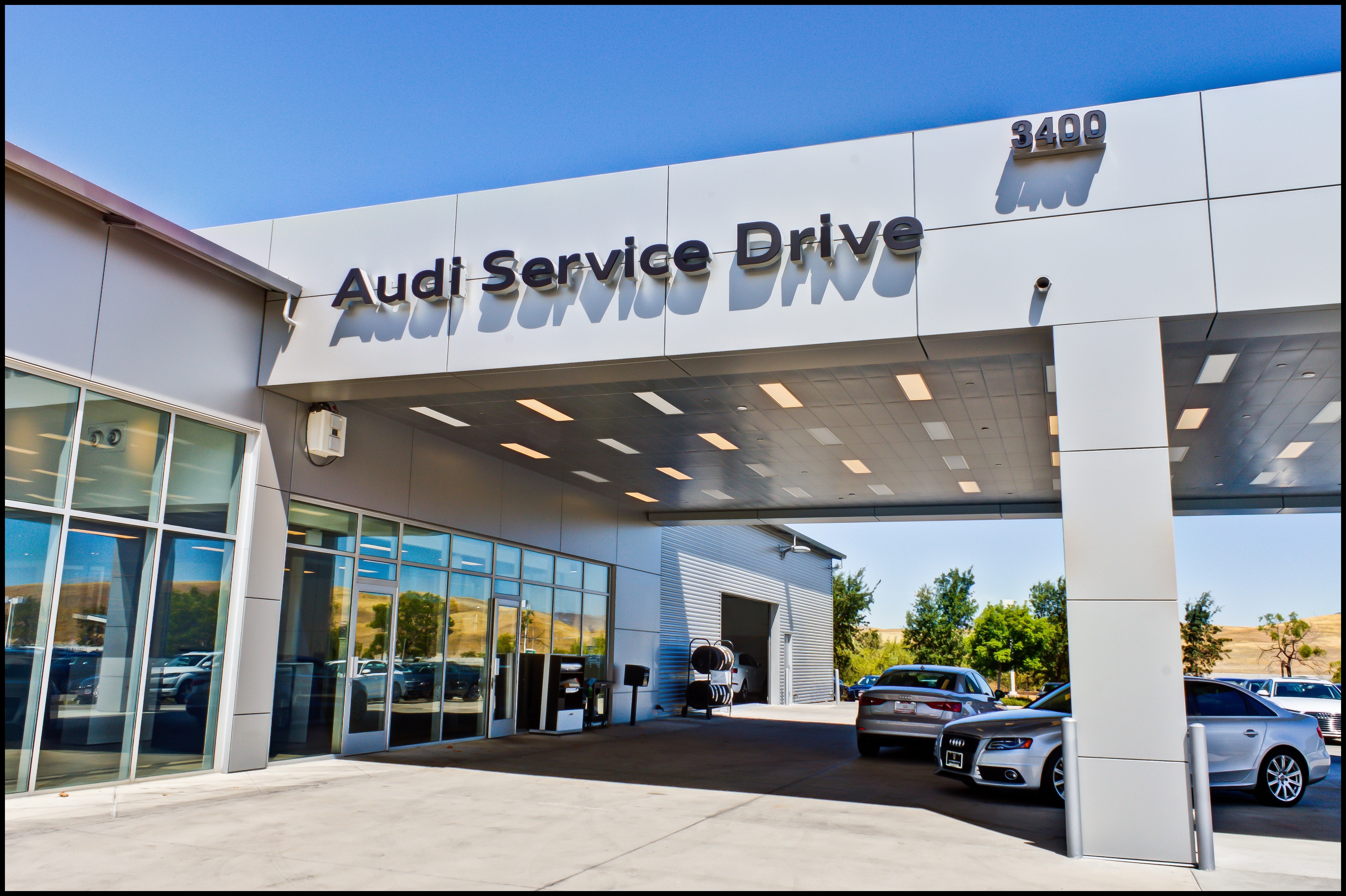 Service Team Stop by Audi Livermore