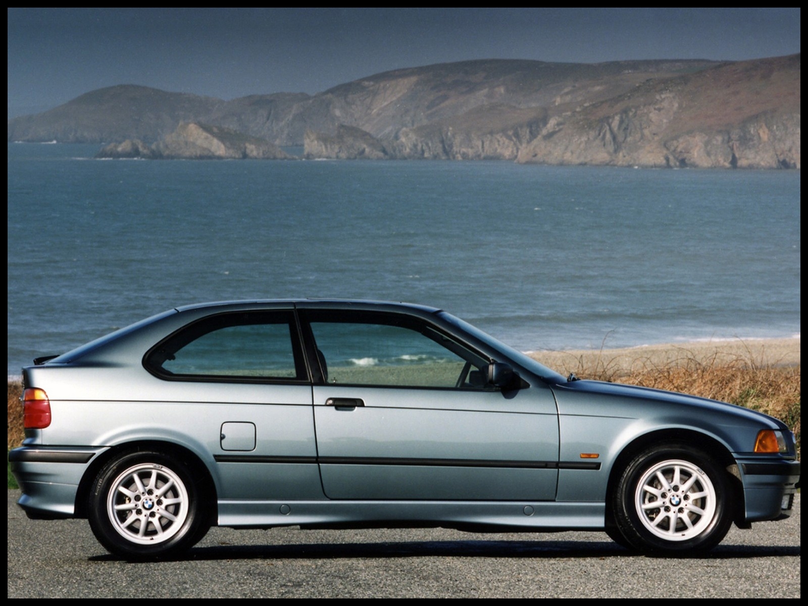 BMW 3 Series pact E36 1994 2000