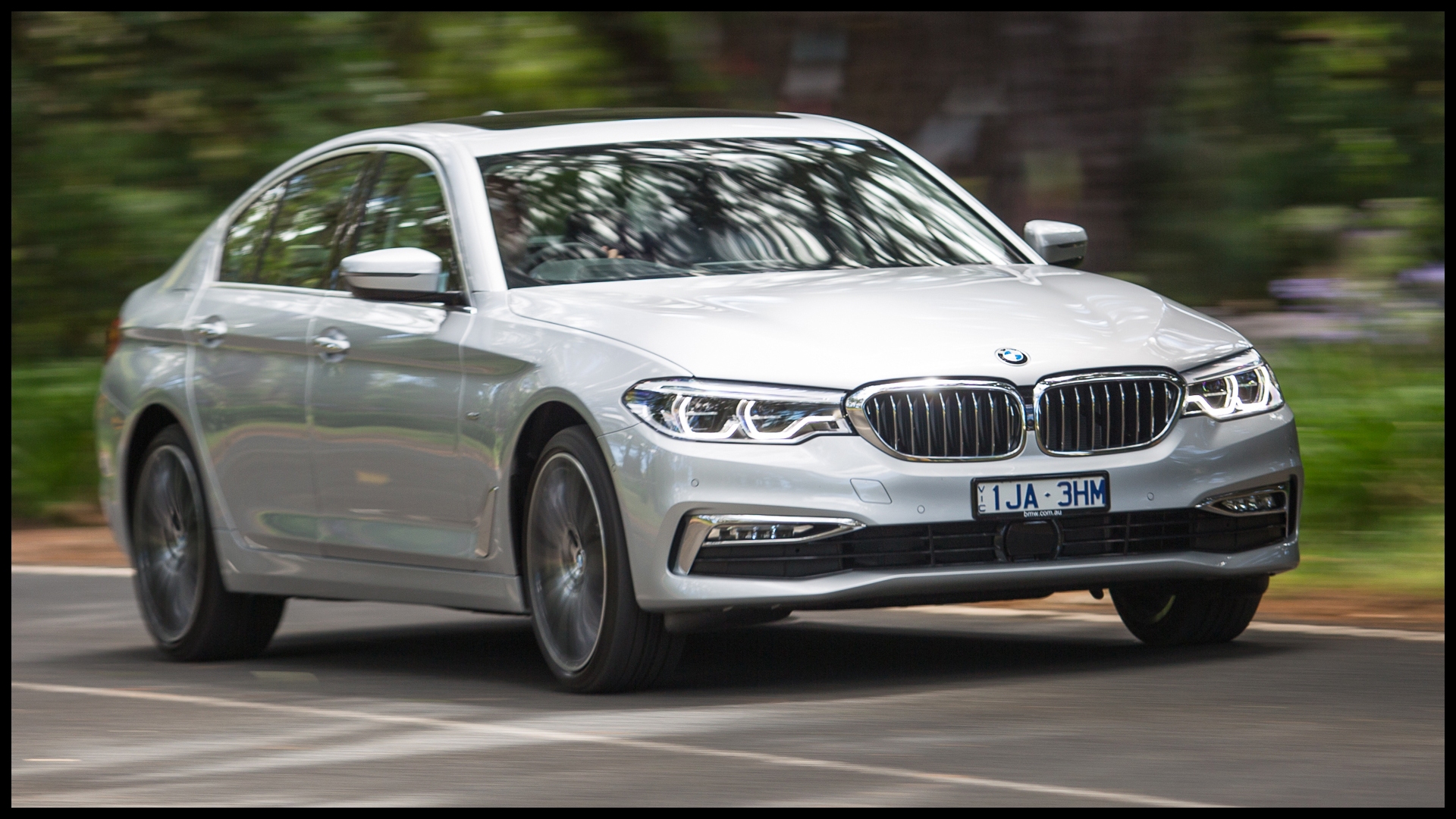 2017 BMW 5 Series review