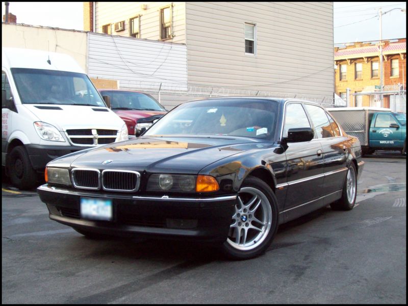 Bmw 745 2000