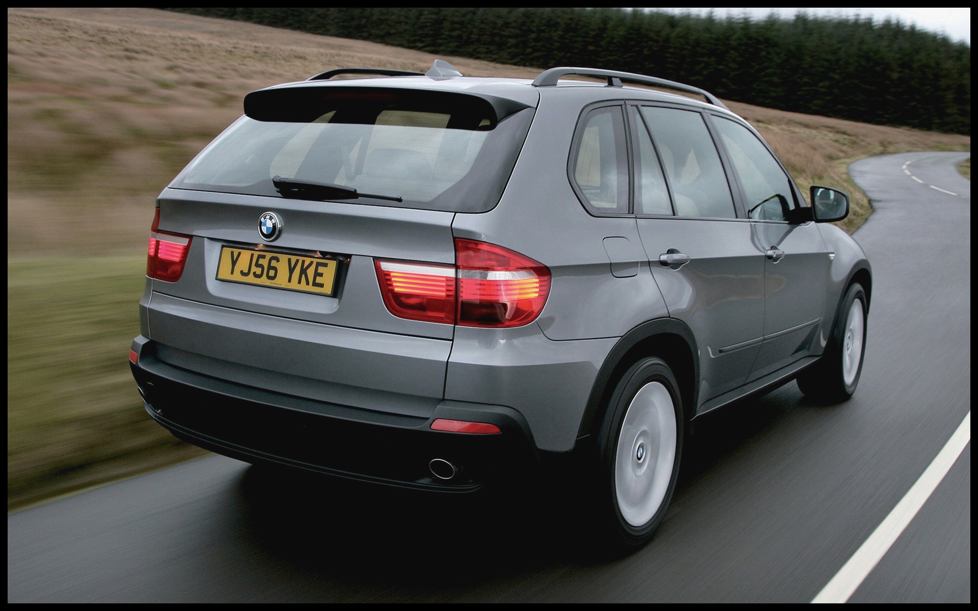Bmw England Lovely Stylish Bmw X5 3 0d 2007 Uk Wallpapers And Hd Car Image Bmw X4 Wallpaper