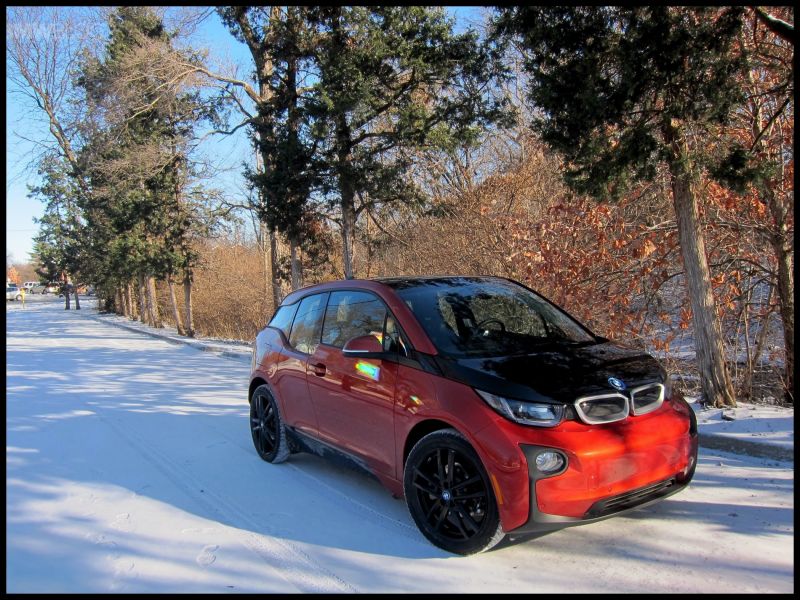 Bmw I3 In Snow