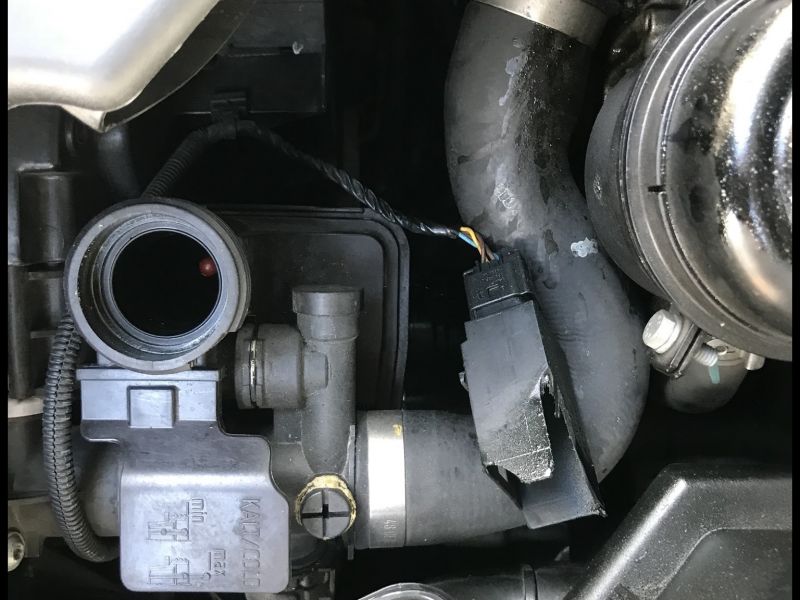 Bmw Leaking Coolant but Not Overheating