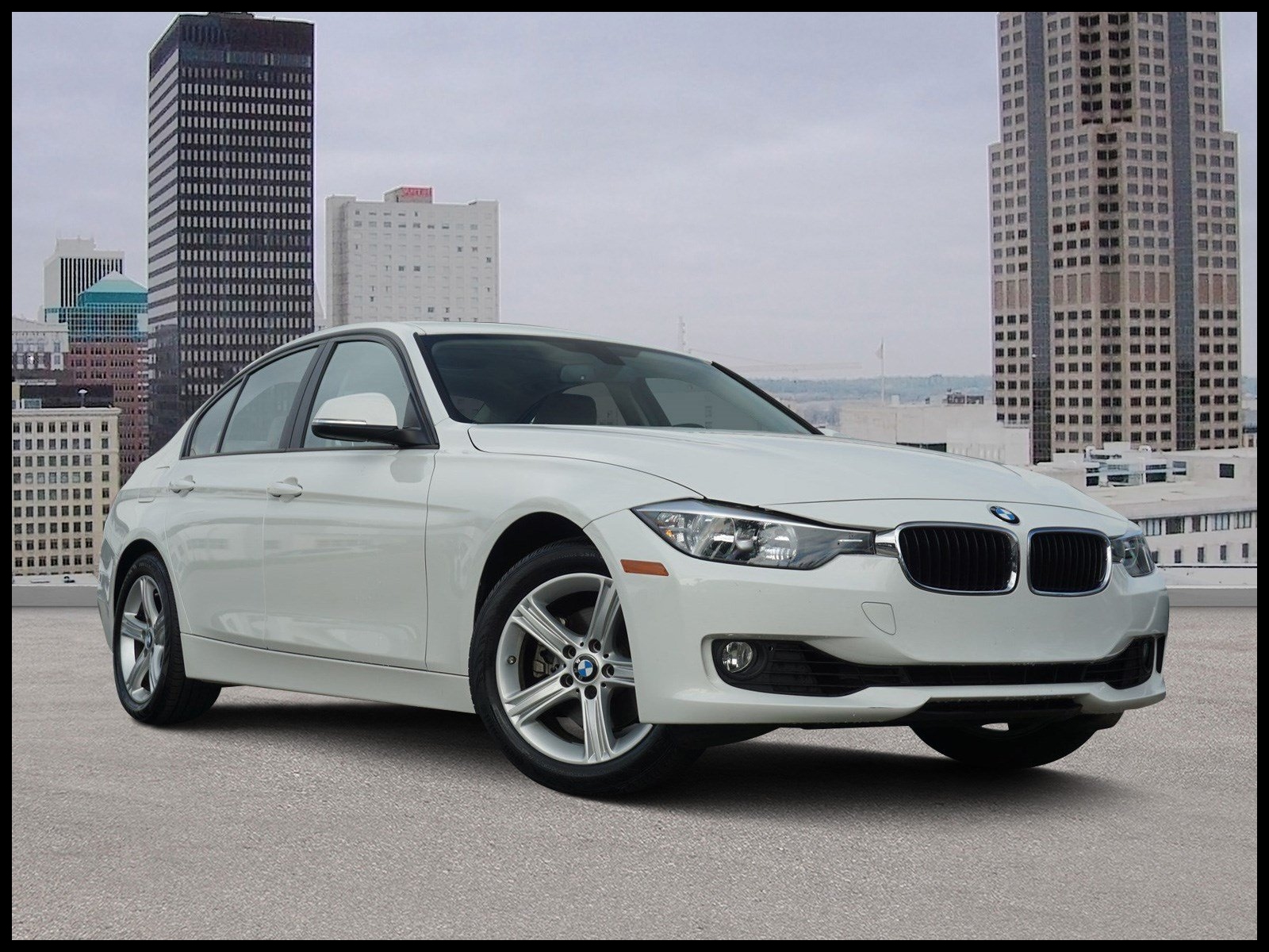 Pre Owned 2015 BMW 3 Series 328i
