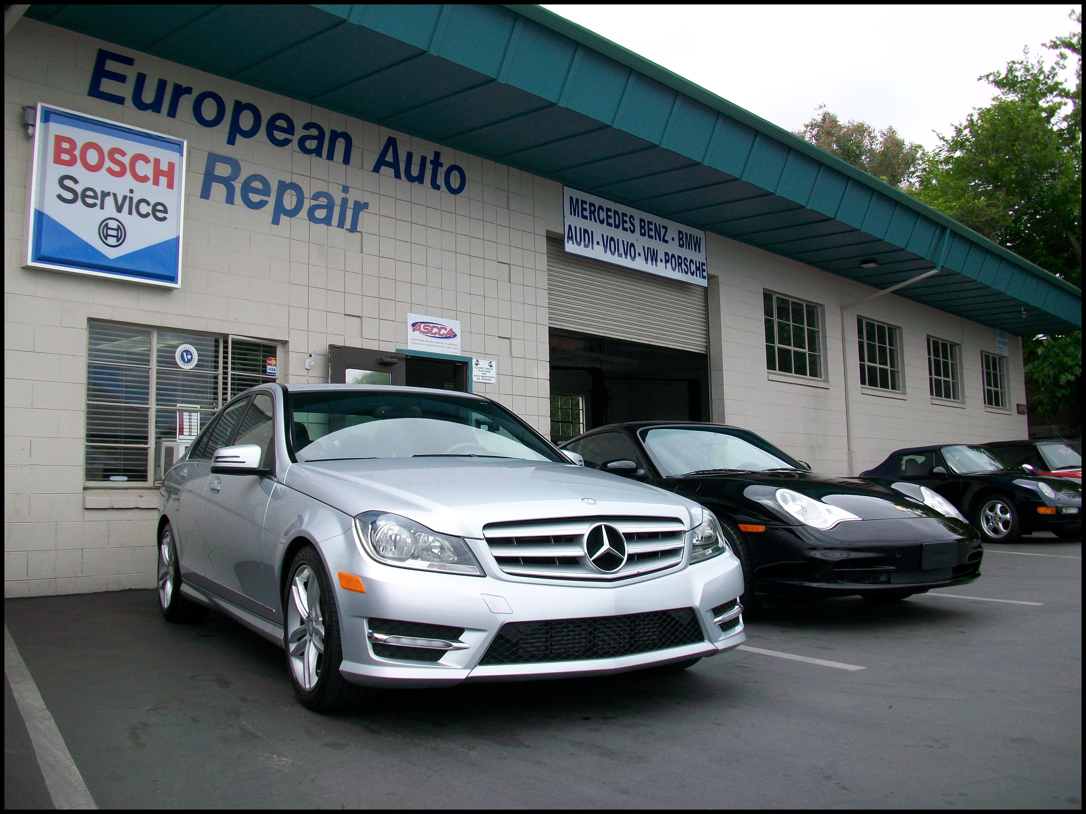 most owners will naturally gravitate to a dealer s huge service center After all the warranty covered service and repairs are free