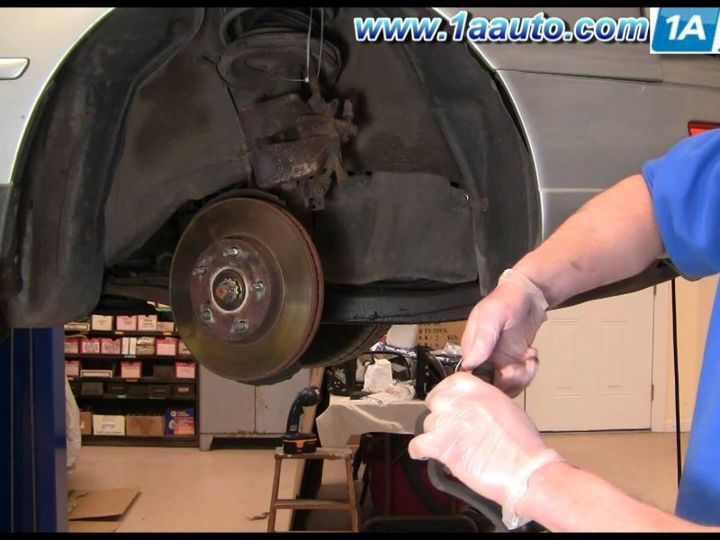 How to Change Front Brake Pads On 1999 toyota Camry