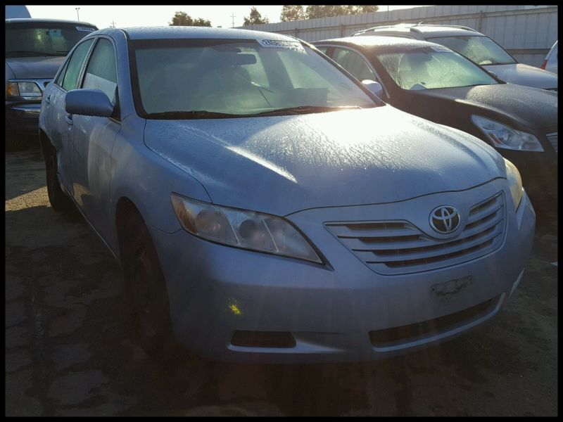 Salvage toyota Camry for Sale