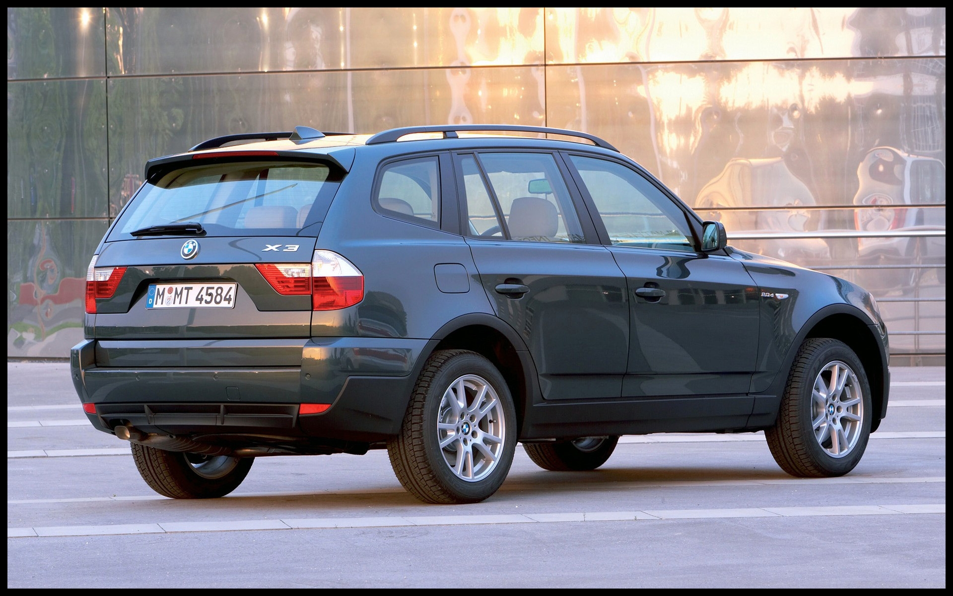 Car Image Moving Fresh Wallpapers That Move Awesome Bmw X3 2 0d 2007 Bmw E 21 Wallpaper