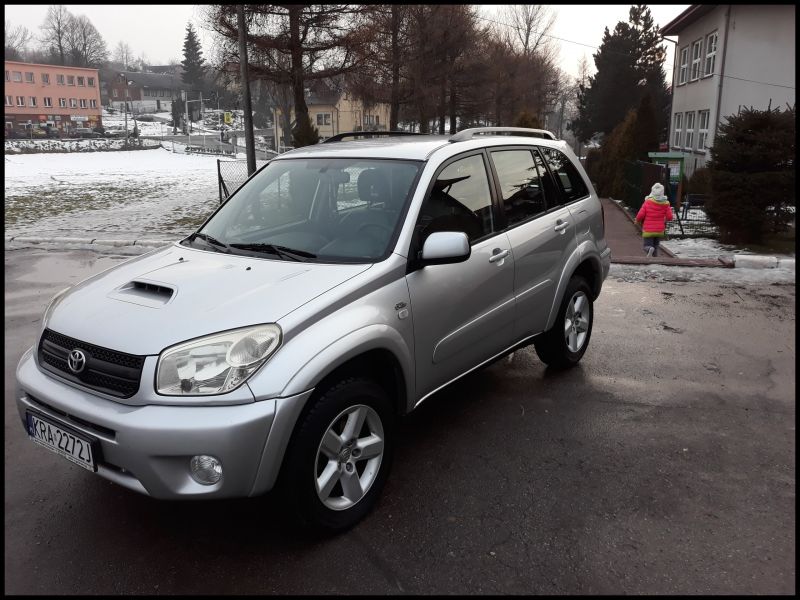 Sprzedam toyota Rav4