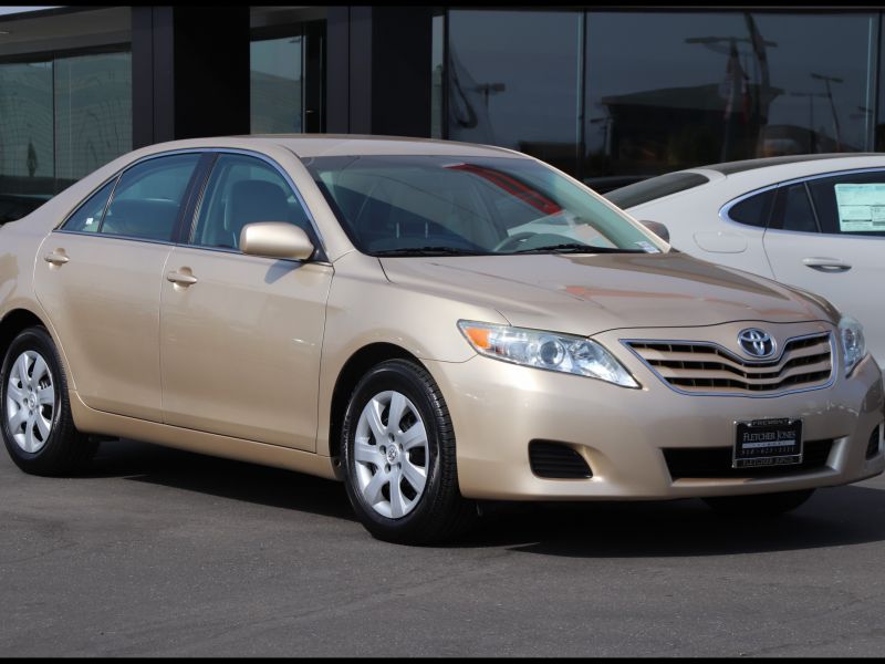 Toyota Camry 2011 Accessories