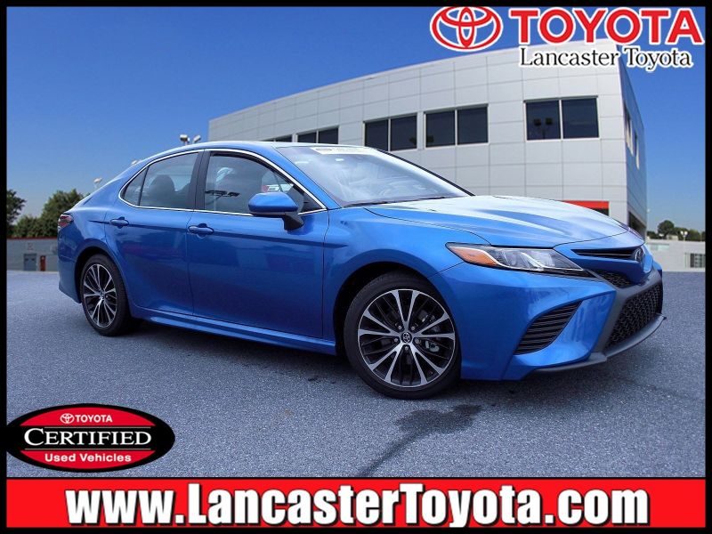 Toyota Camry 2018 Se Blue