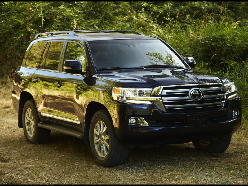 Toyota Land Cruiser Vs Sequoia