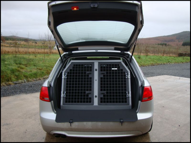 Toyota Rav4 Dog Cage