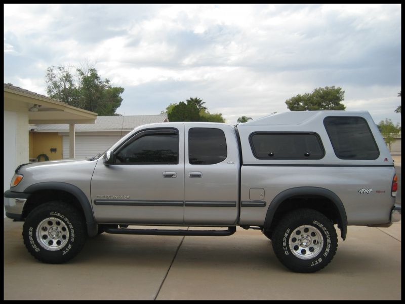 Toyota Tundra with Camper Shell