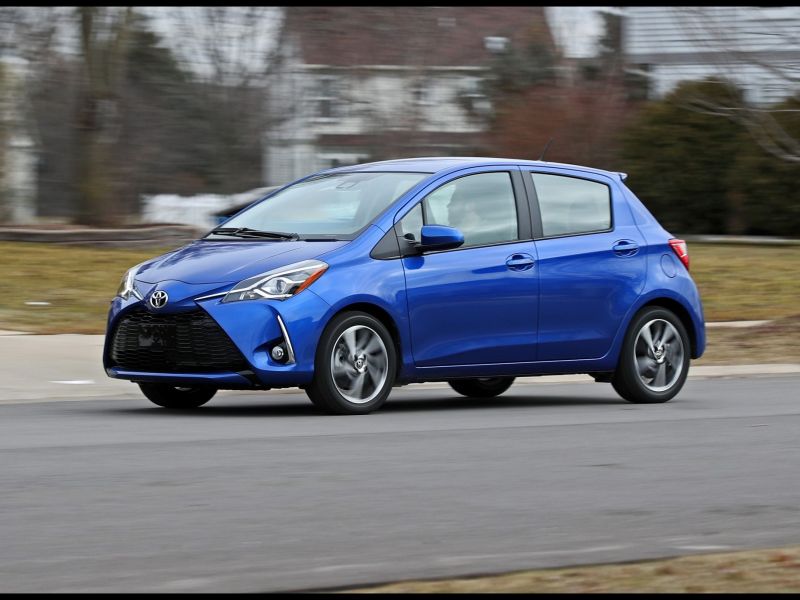 Toyota Yaris 2014 Blue