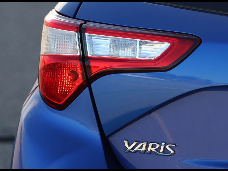 Toyota Yaris 2015 Dimensions