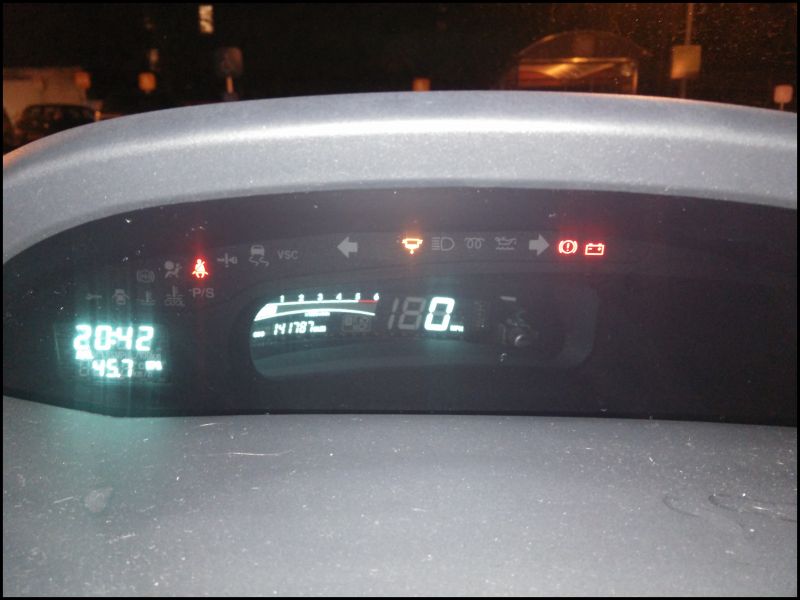 Toyota Yaris Battery Warning Light