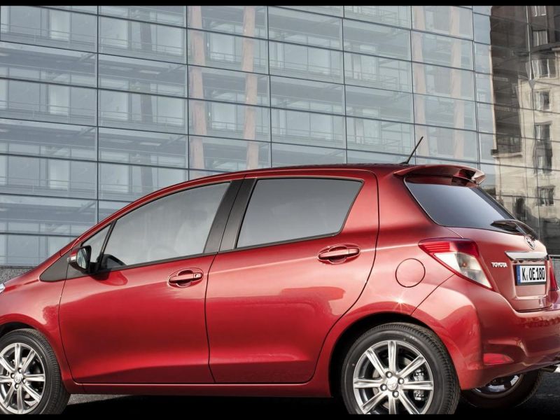 Toyota Yaris Mpg 2012