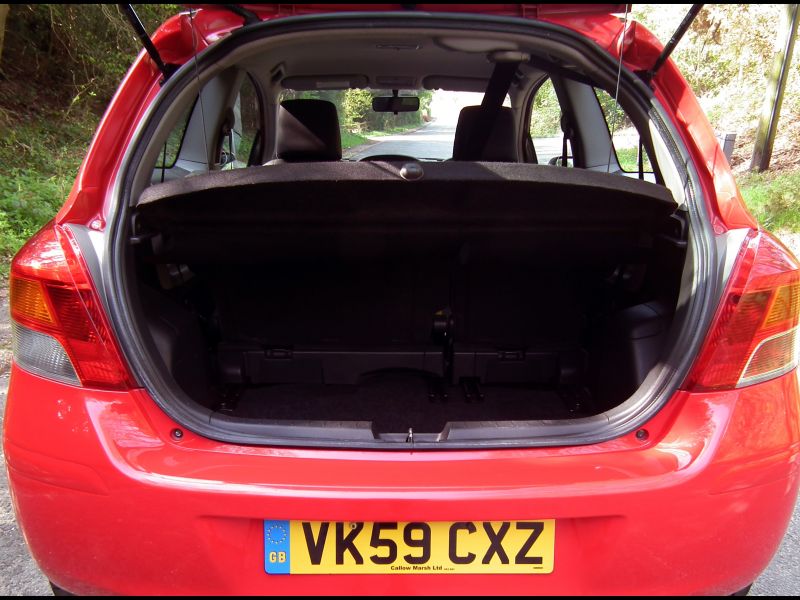 Toyota Yaris Panoramic Sunroof