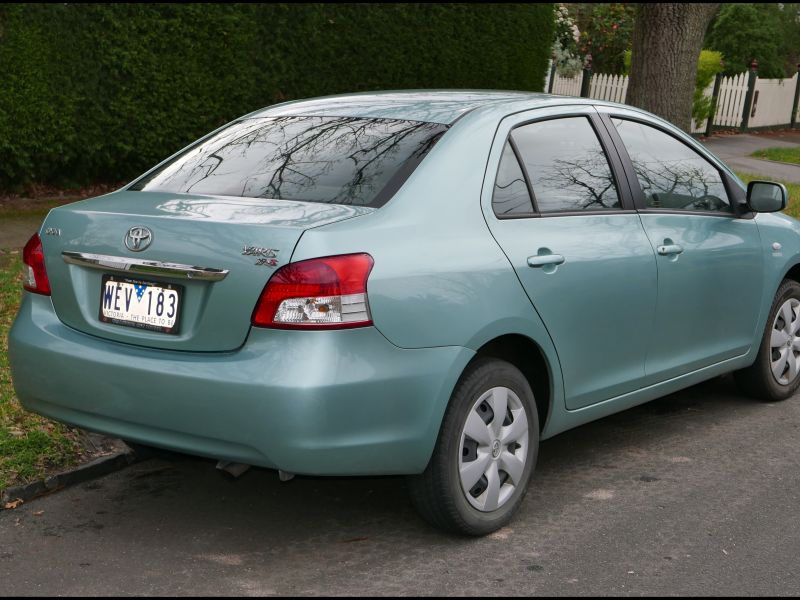 Toyota Yaris Yrs 2007